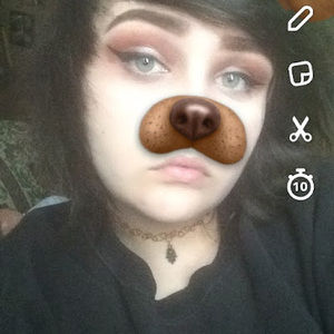 Meet your Posher, Phoebe